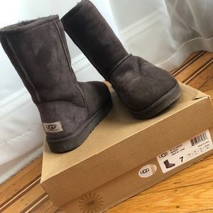 UGG Australia brown boots